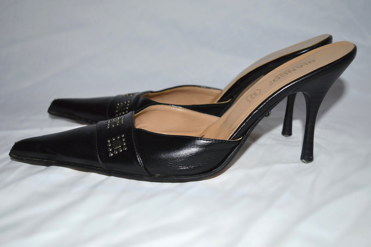 Black kitten heels, EU38