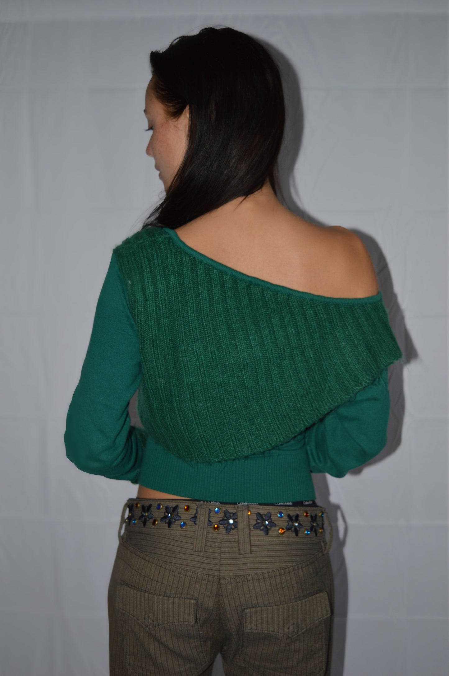 Green knit sweater, M