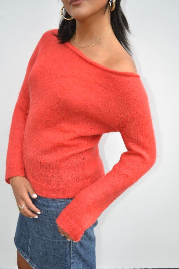 Off Shoulder knit sweater M/L
