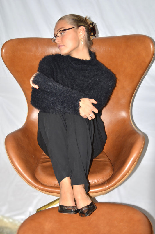 a. Turtleneck sweater black, M/L
