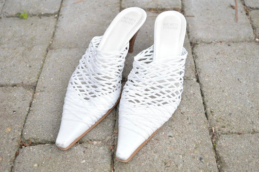 Aaa a a Mules white details, EU37