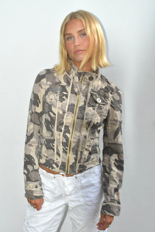 Camo print zip up jacket, S