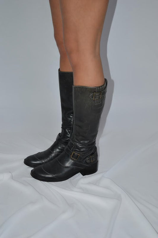 Black leather boots, str 38,5
