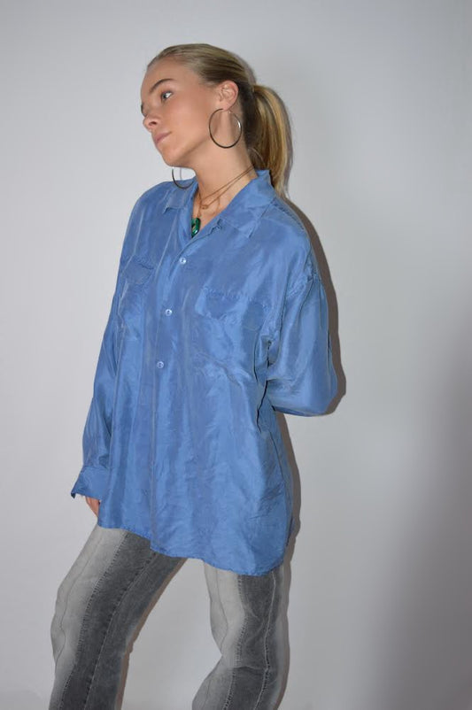 Blue button up shirt, L