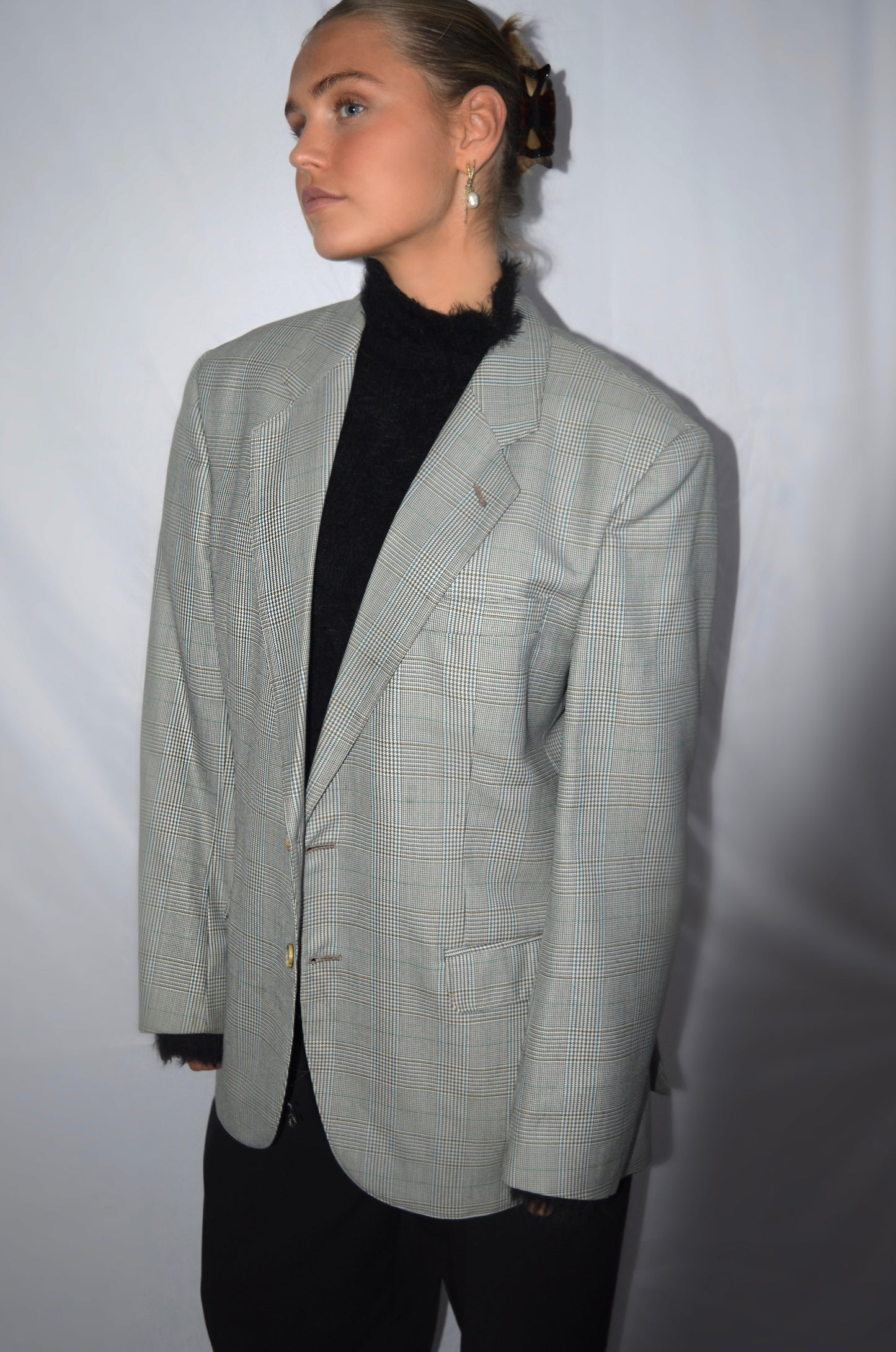 White/Grey/Blue/Red plaid oversized blazer, L/XL